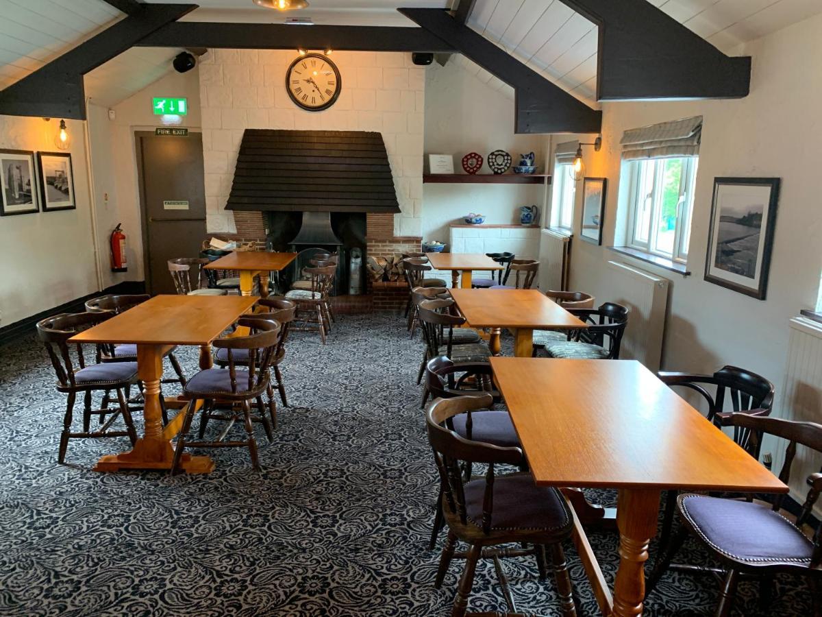 The Hermitage Inn Warkworth Exterior photo